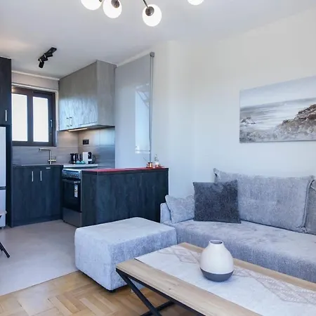 Marousi Modern Green Oasis Apt W Amazing Balcony Athens