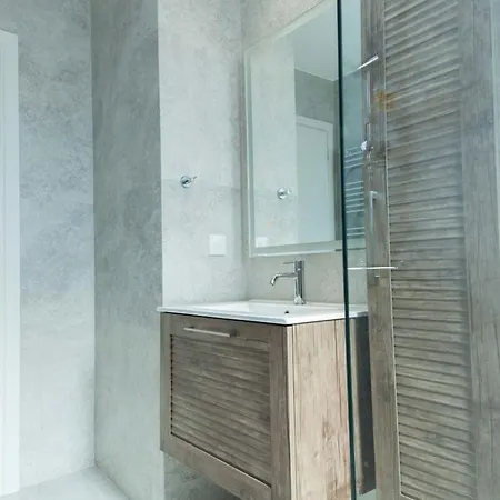 Marousi Modern Green Oasis Apt W Amazing Balcony Apartment *