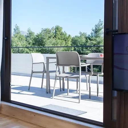 Marousi Modern Green Oasis Apt W Amazing Balcony Athens